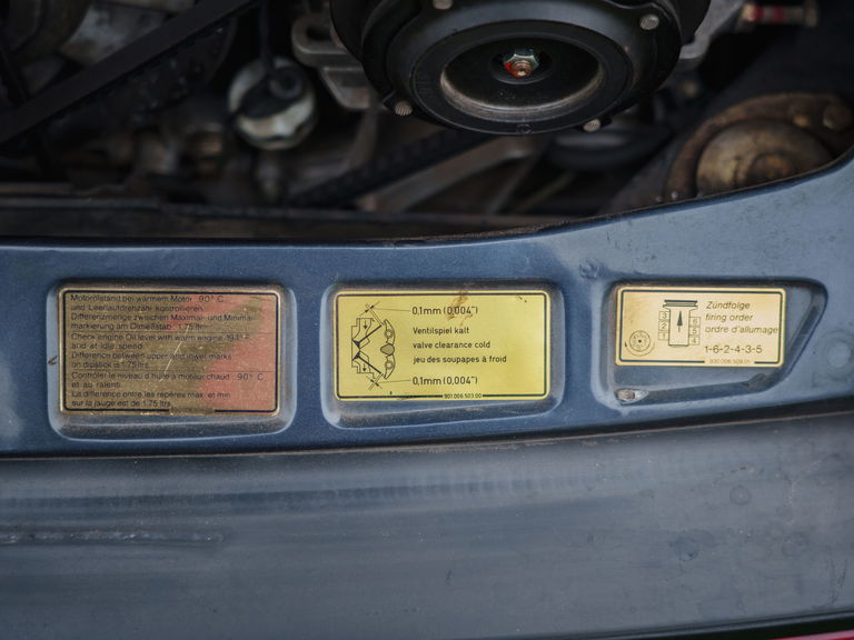 Porsche 911 Carrera 3.2 (US)