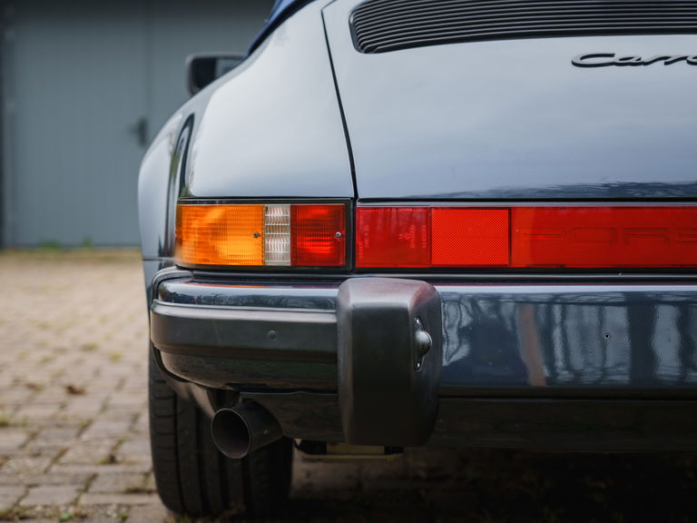 Porsche 911 Carrera 3.2 (US)