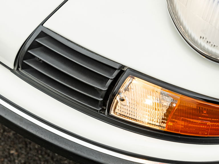 Porsche 911 Carrera RS