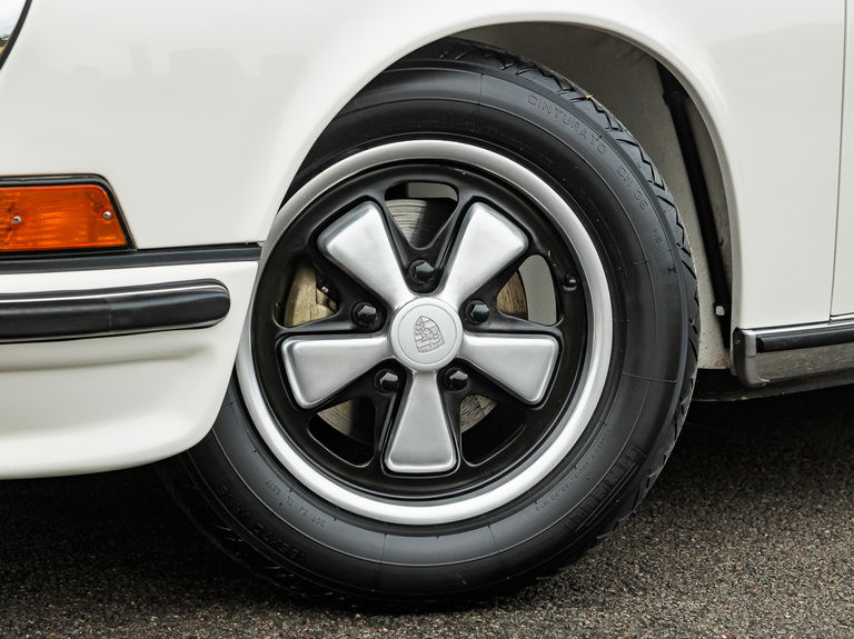 Porsche 911 Carrera RS