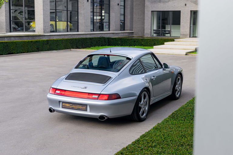 Porsche 993 Carrera 4S