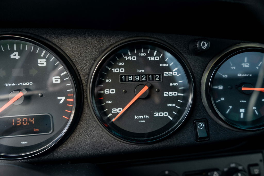 Porsche 993 Carrera 4S