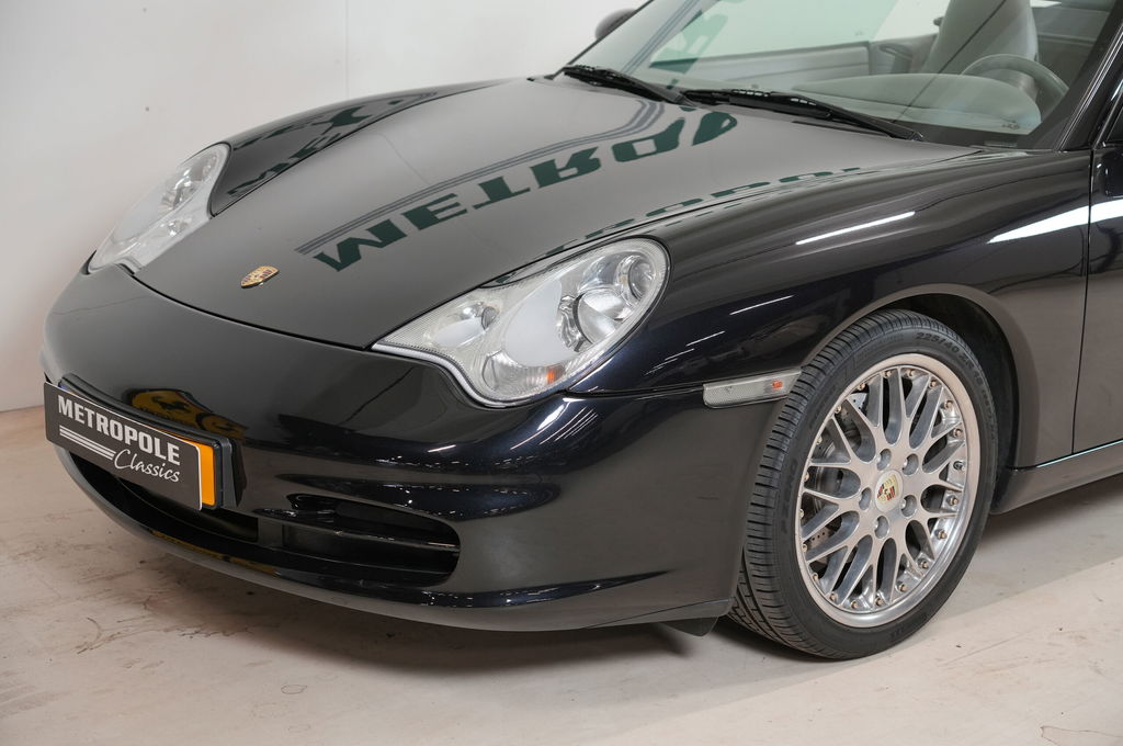 Porsche 996 Carrera