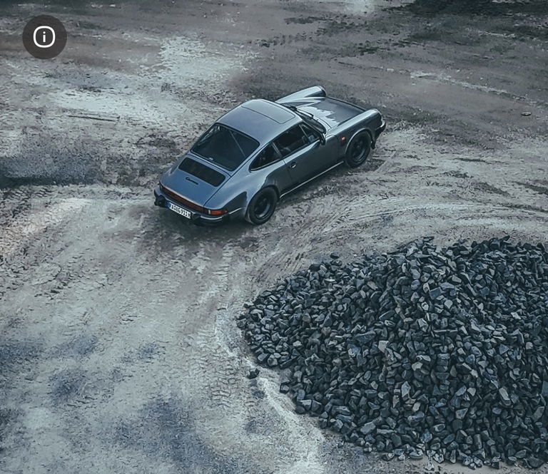 Porsche 911 Carrera 3.2