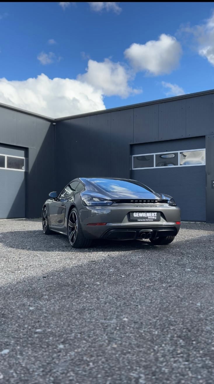 Porsche 718 Cayman GTS