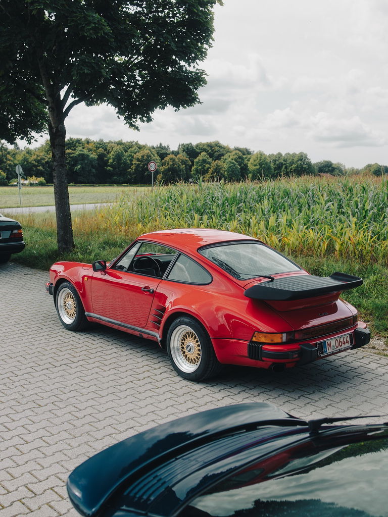 Porsche 911 Turbo 3.3