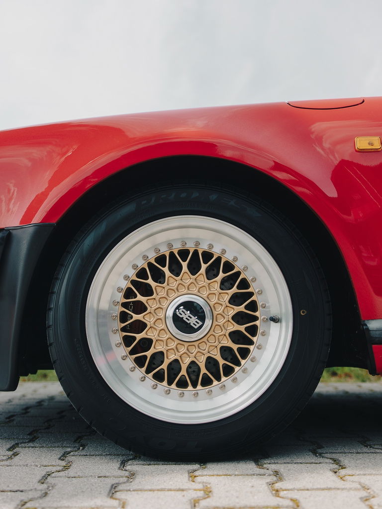 Porsche 911 Turbo 3.3