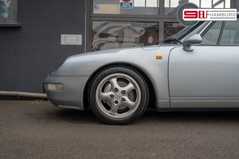Porsche 993 Carrera 4