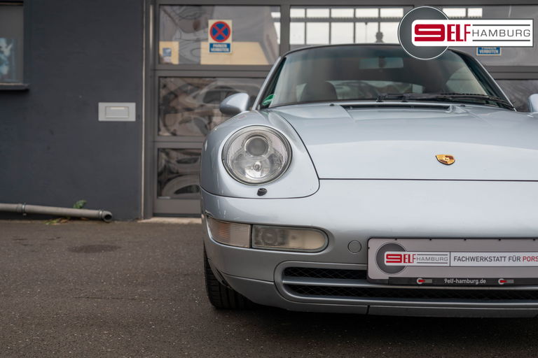 Porsche 993 Carrera 4
