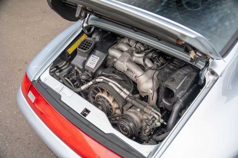 Porsche 993 Carrera 4