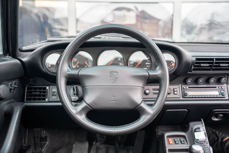 Porsche 993 Carrera 4