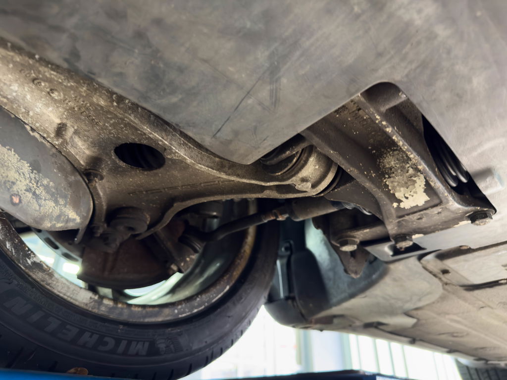 Porsche 993 Carrera 4