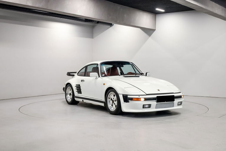 Porsche 911 Turbo Flachbau