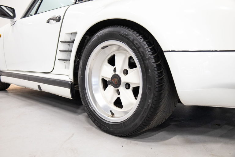 Porsche 911 Turbo Flachbau