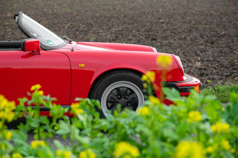 Porsche 911 Carrera 3.2 Speedster