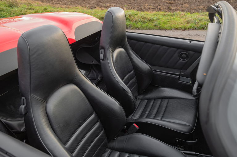 Porsche 911 Carrera 3.2 Speedster