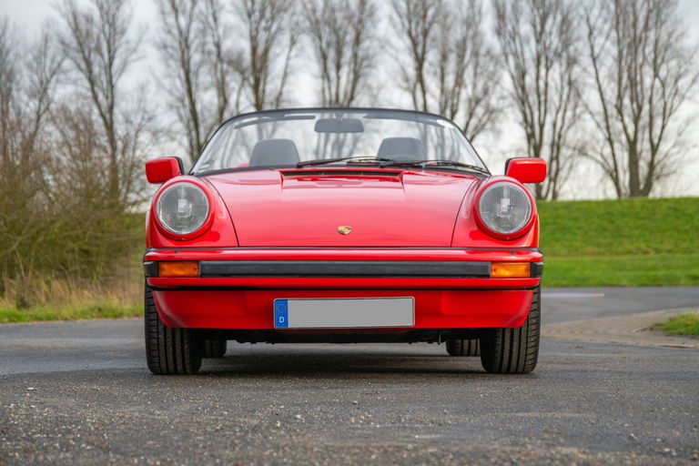Porsche 911 Carrera 3.2 Speedster