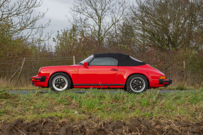 Porsche 911 Carrera 3.2 Speedster