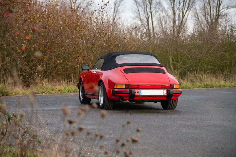 Porsche 911 Carrera 3.2 Speedster