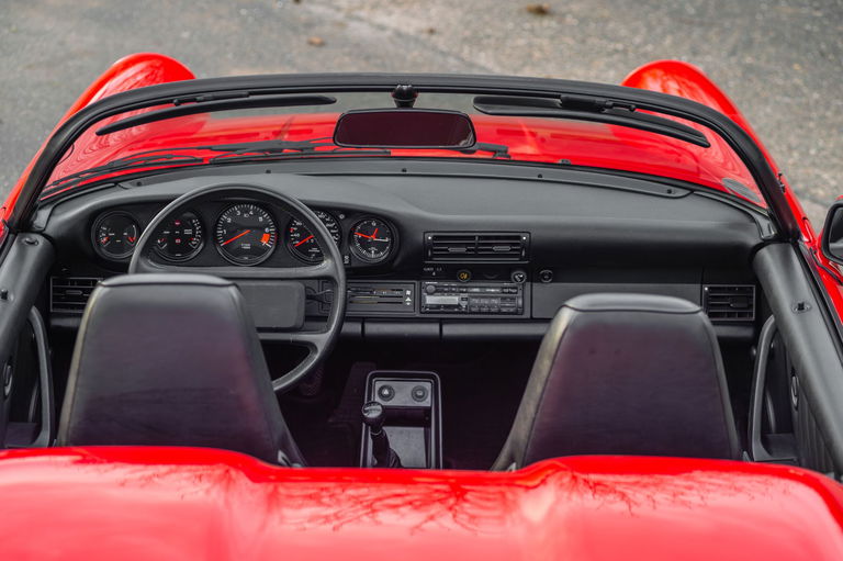 Porsche 911 Carrera 3.2 Speedster