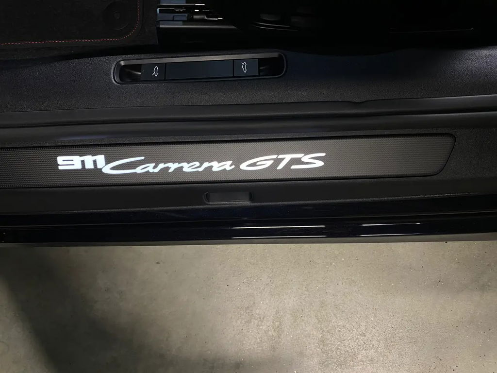 Porsche 992.2 Carrera GTS