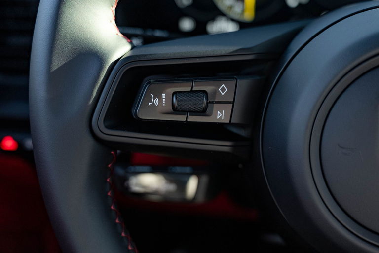 Porsche 992.2 GT3 Touring