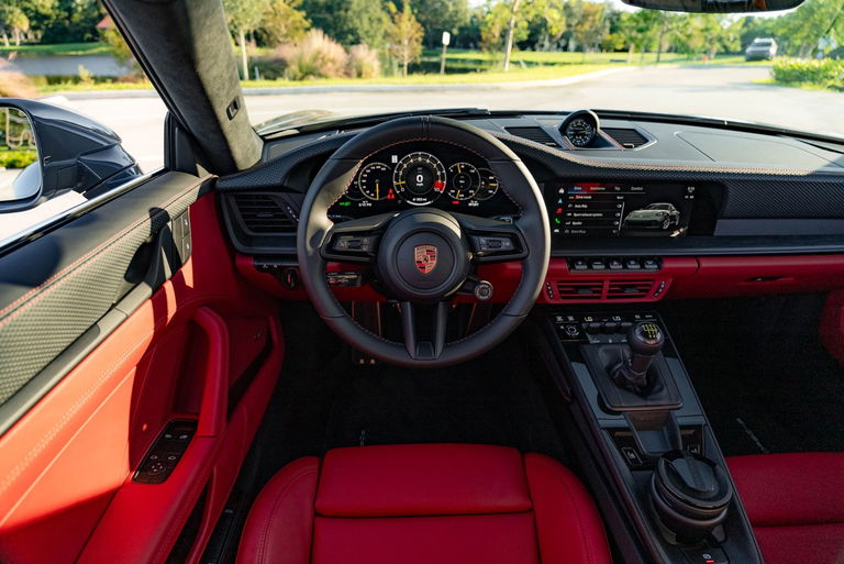 Porsche 992.2 GT3 Touring