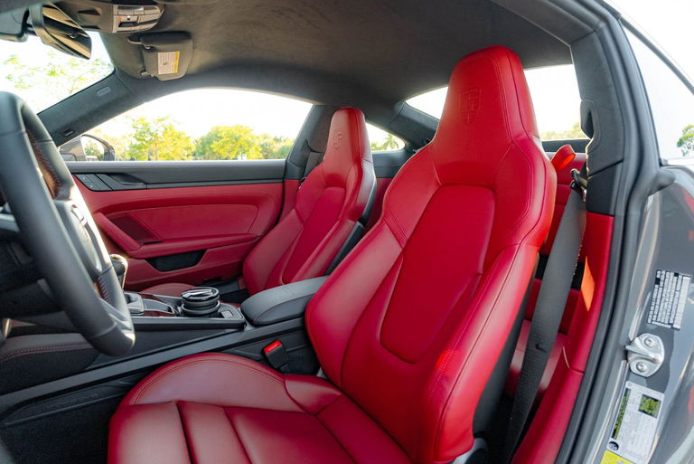 Porsche 992.2 GT3 Touring