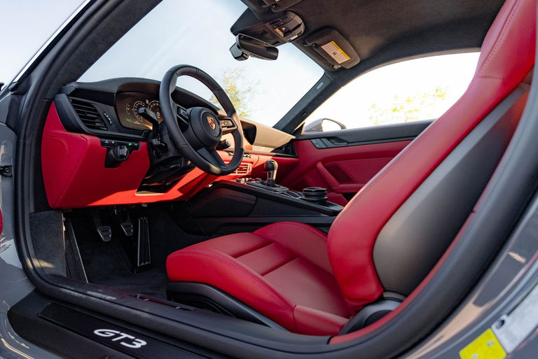 Porsche 992.2 GT3 Touring