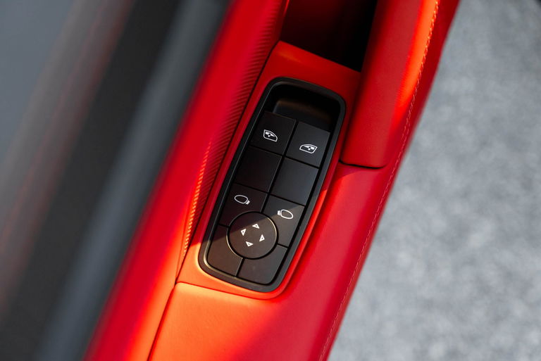 Porsche 992.2 GT3 Touring