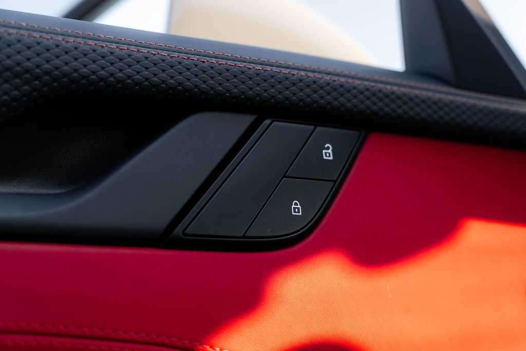 Porsche 992.2 GT3 Touring