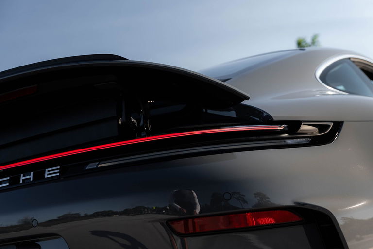 Porsche 992.2 GT3 Touring