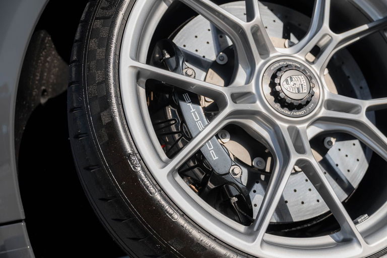 Porsche 992.2 GT3 Touring