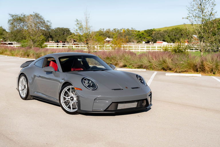Porsche 992.2 GT3 Touring
