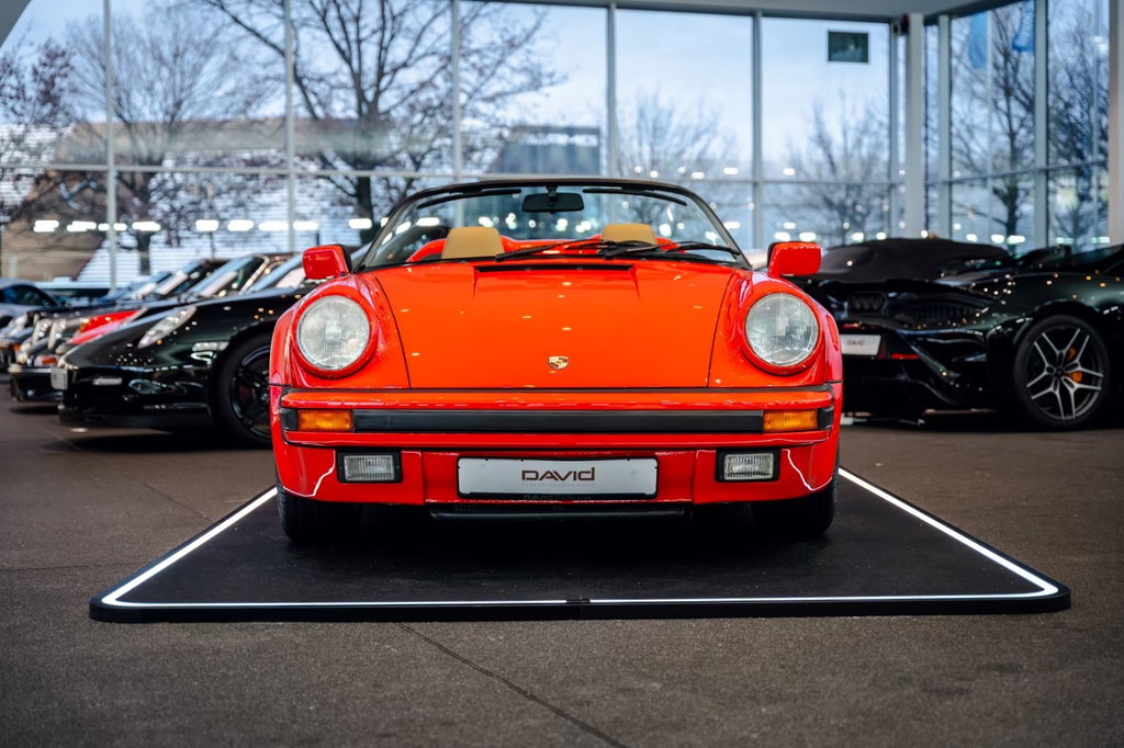 Porsche 911 Carrera 3.2 Speedster