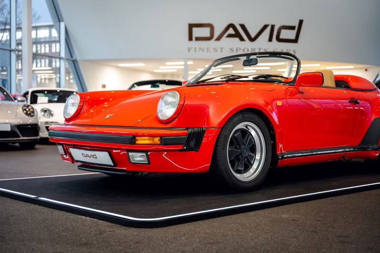 Porsche 911 Carrera 3.2 Speedster