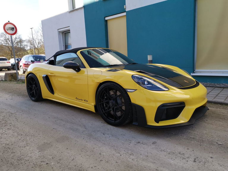 Porsche 718 Spyder RS