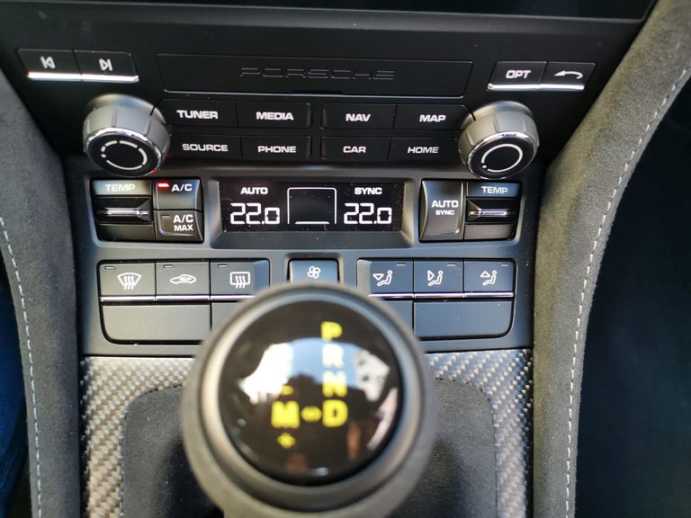 Porsche 718 Spyder RS