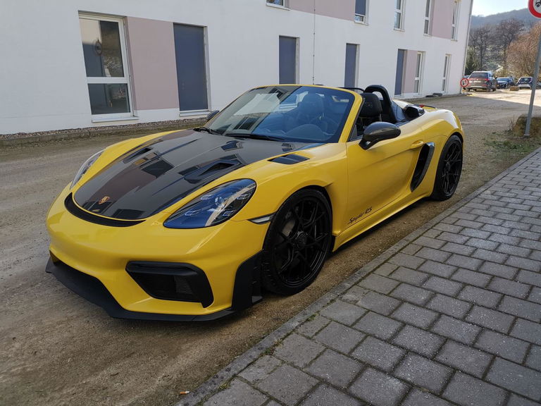 Porsche 718 Spyder RS
