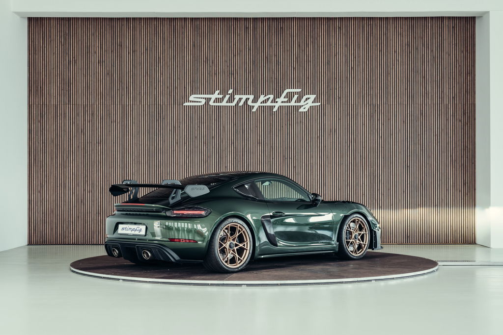 Porsche 718 Cayman GT4 RS