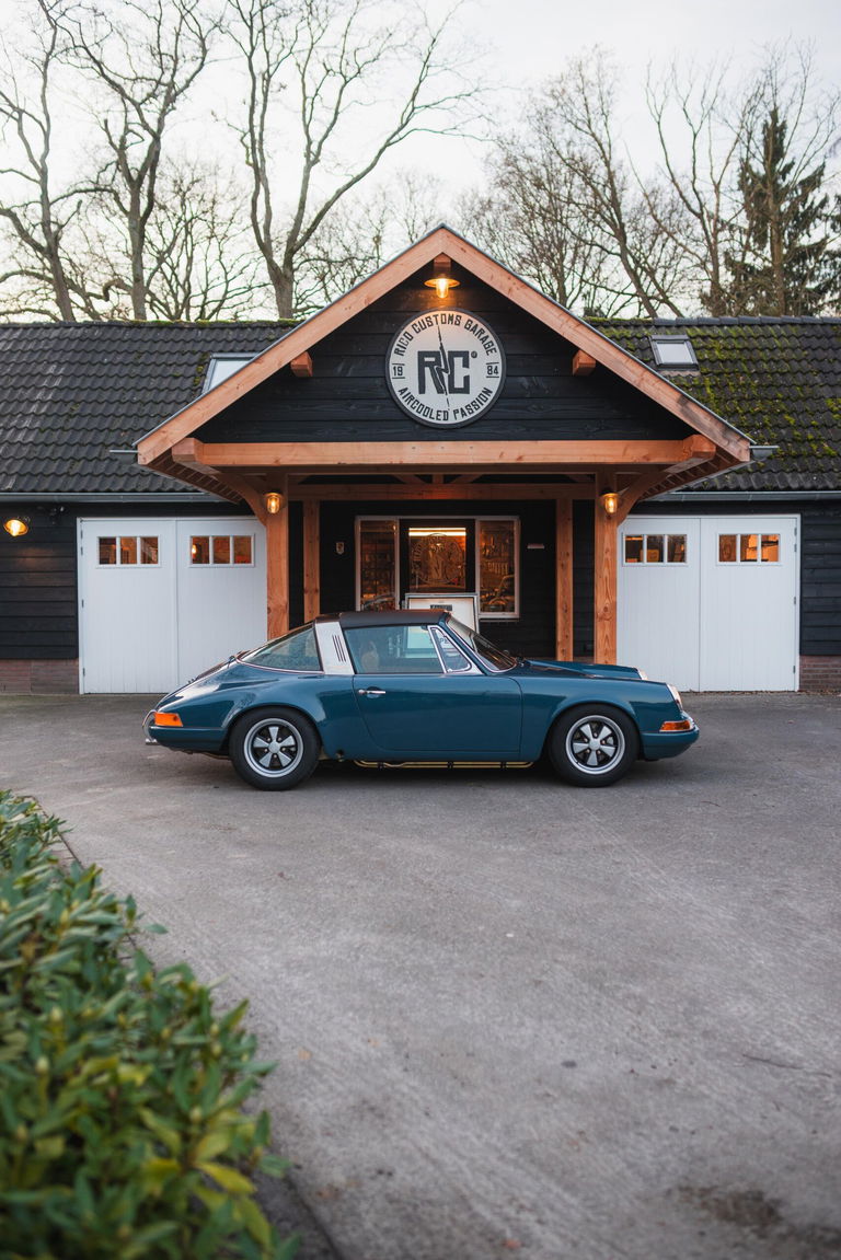 Porsche 911 Backdate