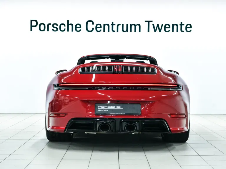 Porsche 992.2 Carrera 4 GTS