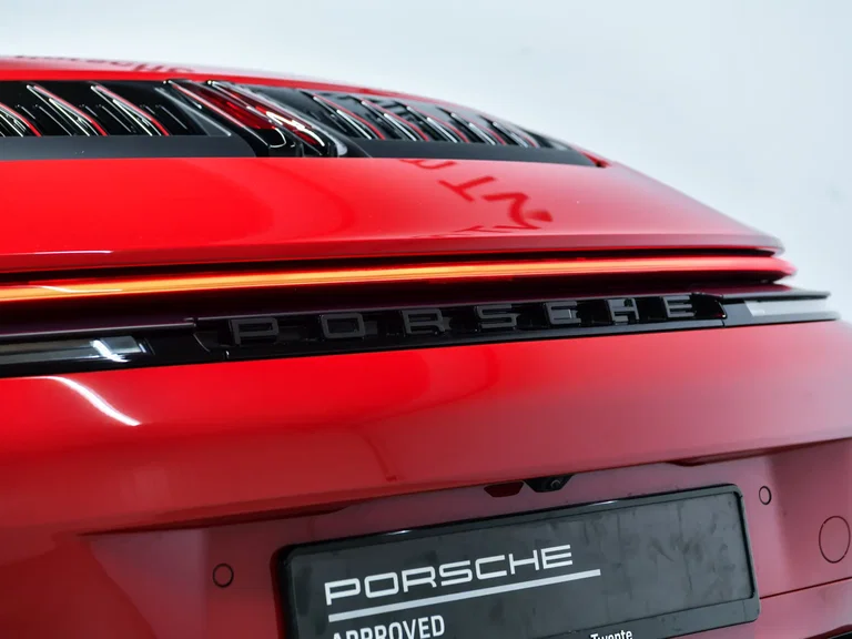 Porsche 992.2 Carrera 4 GTS