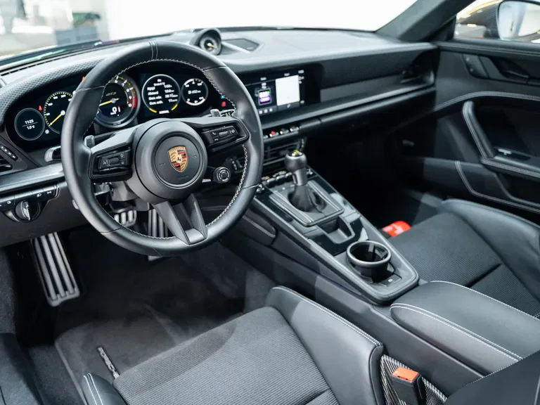 Porsche 992 GT3 Touring