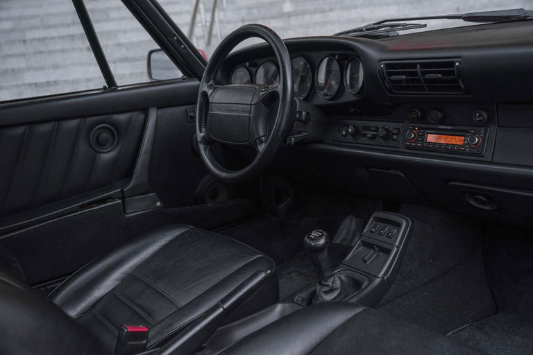 Porsche 964 Carrera 2