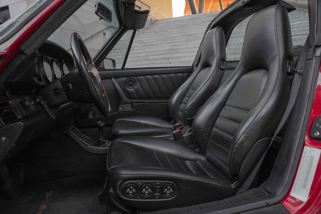 Porsche 964 Carrera 2