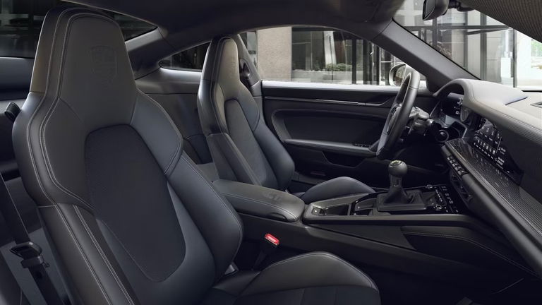 Porsche 992 GT3 Touring