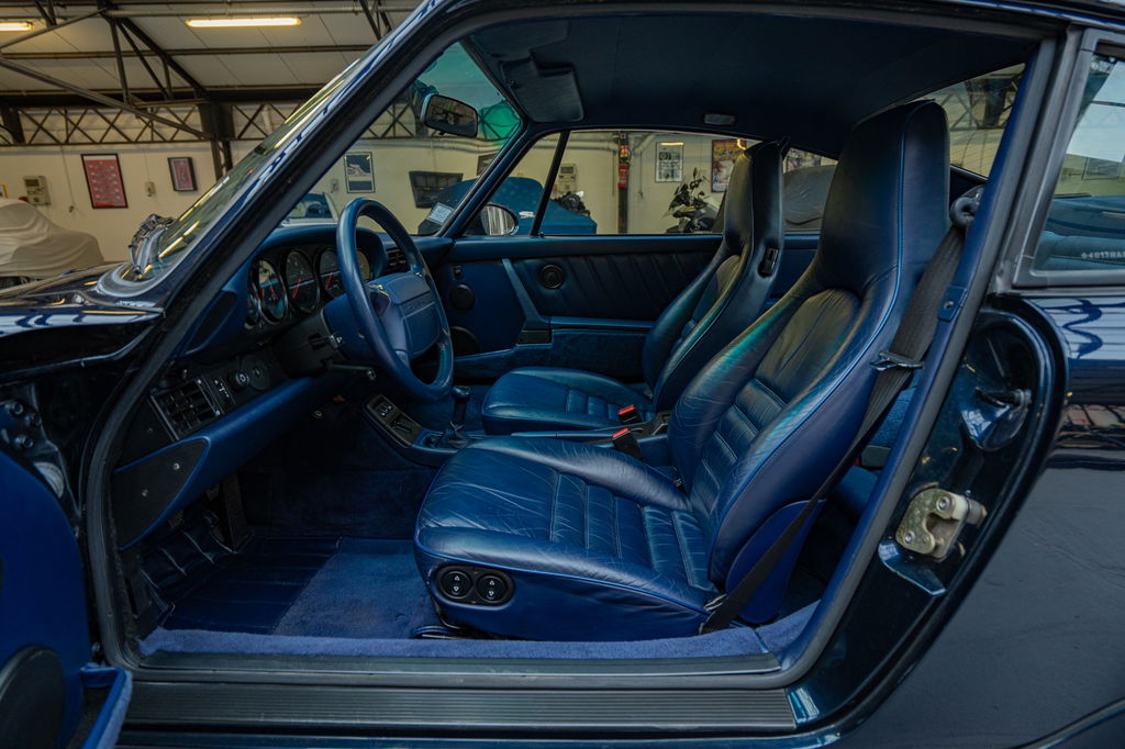 Porsche 964 Carrera 2