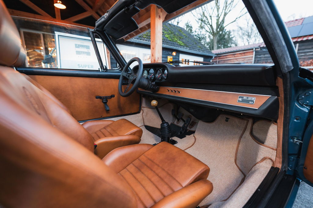 Porsche 911 Backdate