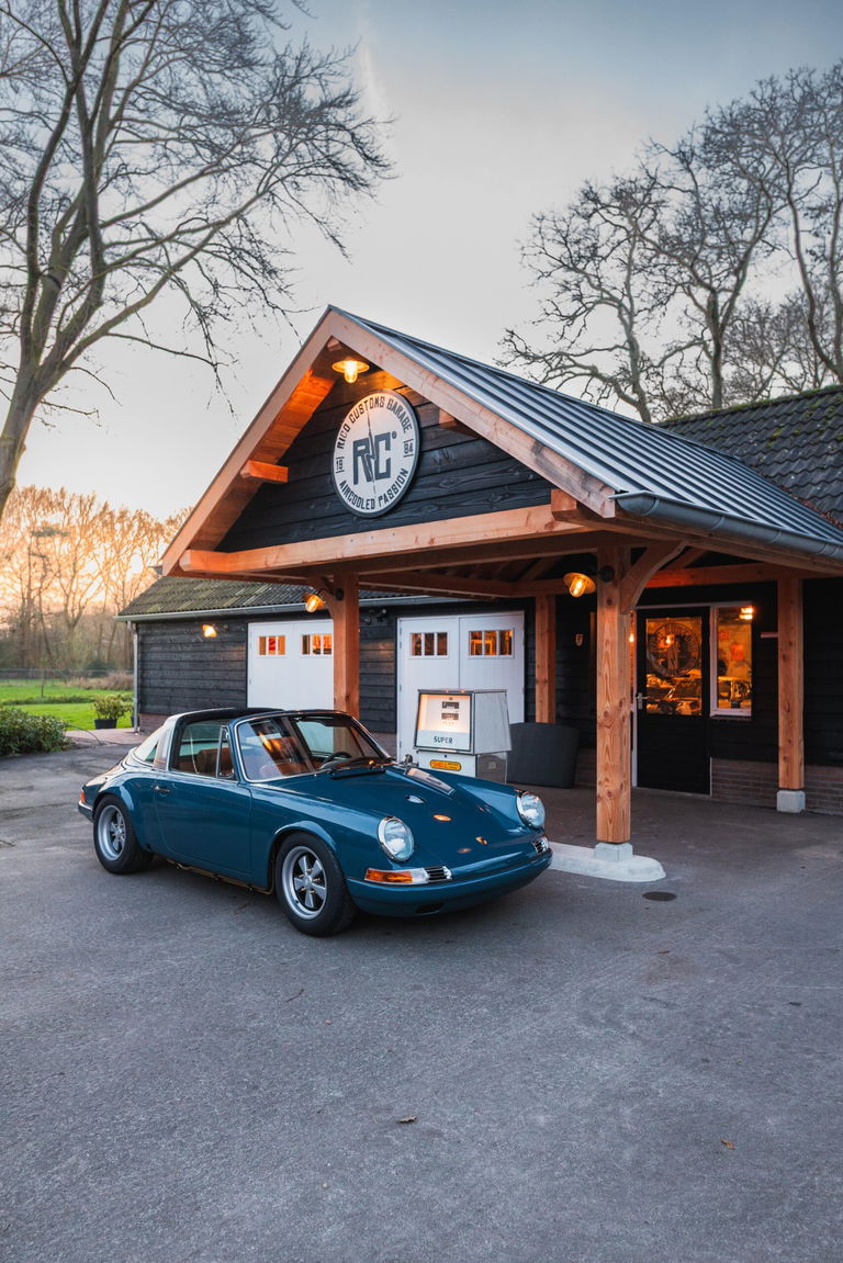 Porsche 911 Backdate